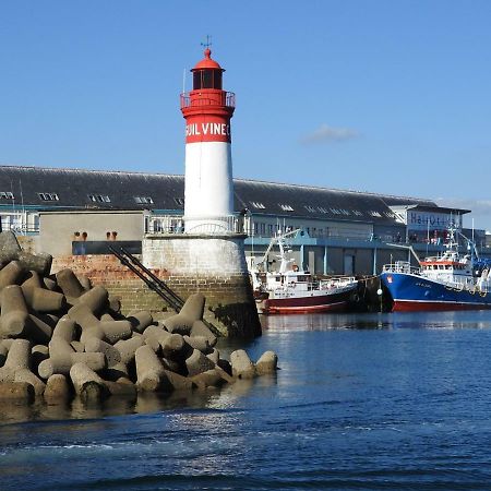 Ferienwohnung Au Bout Du Port Guilvinec Exterior foto